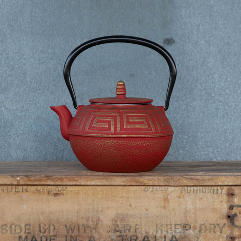 Cast Iron Teapot, 1.2L, Majestic Design,