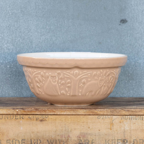Enjoy the tradition of using a Mason Cash ceramic mixing bowl, with an In the Forest woodland bear pattern, cane colour exterior, and cream interior.