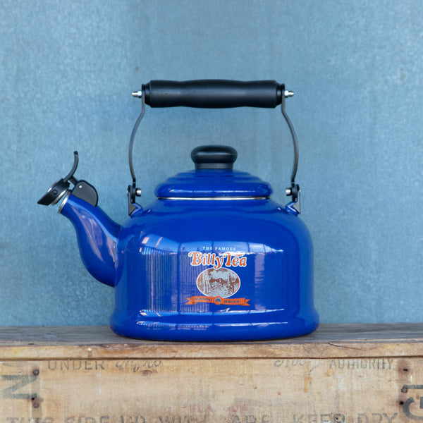 Whistling Kettle, enamel, 2.1 litre, Billy Tea logo