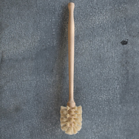 Redecker bottle brush with natural bristle and beechwood timber handle, 36cm long, for cleaning cups, glasses, bottles, and other narrow containers.