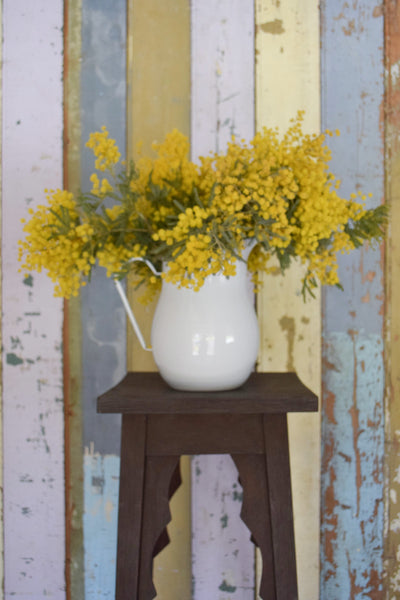 Enjoy the elegance of this two litre Falcon enamel jug. Imagine it filled with ginger cordial, iced water and mint one day and Pimms with friends the next.