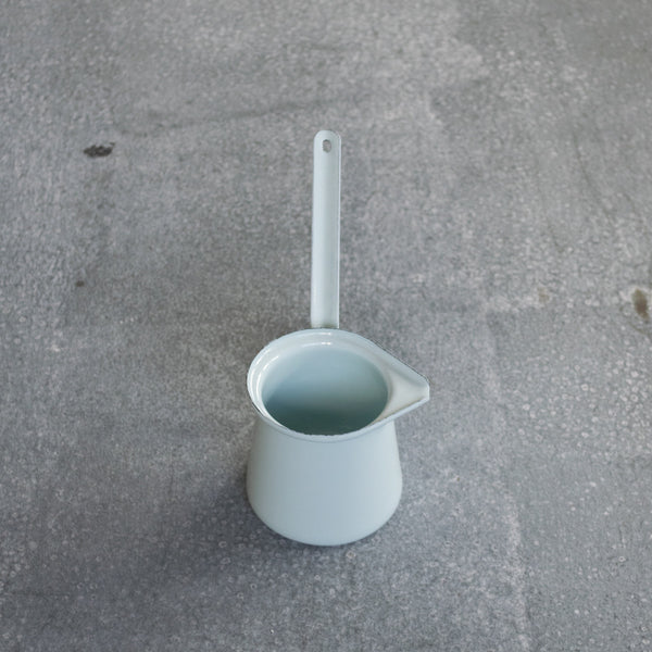 Use our Falcon enamelware Turkish coffee pot in duck egg blue to make a traditional rich, sweet Turkish coffee, or as a butter melter, ladle or gravy boat.