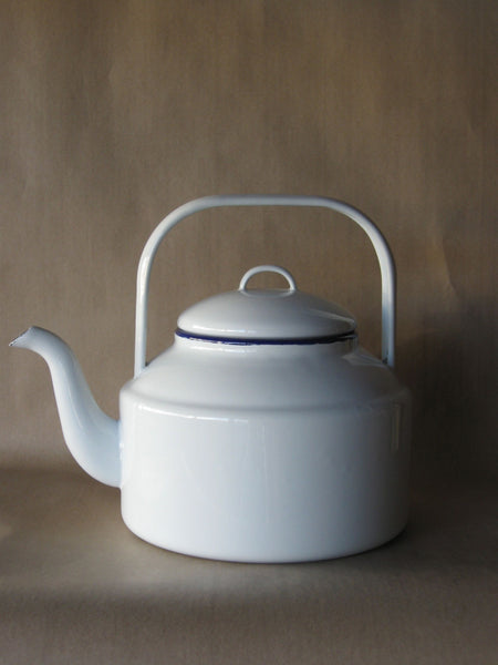 A Falcon enamel tea kettle, in a good family sized 2 litres, for when you have a gathering or need ample hot water (good for blackouts). Available in white with blue rim, duck egg with grey rim, solid grey, and black or blue with white speckle.
