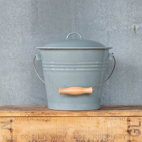One of our most popular products, the Falcon enamel five litre bucket with wooden grip handle. Perfect for collecting vegetable and fruit scraps for chickens, worm farms, or compost. 