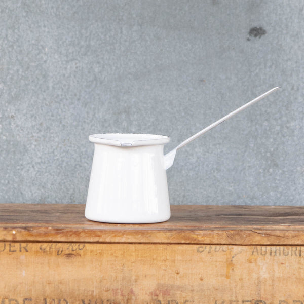 Use our Falcon enamelware Turkish coffee pot in white to make a traditional rich, sweet Turkish coffee, or as a butter melter, ladle or gravy boat. 