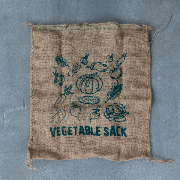 Hessian Vegetable Sack, with drawstring, for storing onions, potatoes or other garden produce. Reusable, breathable and long lasting for environmentally friendly storage.