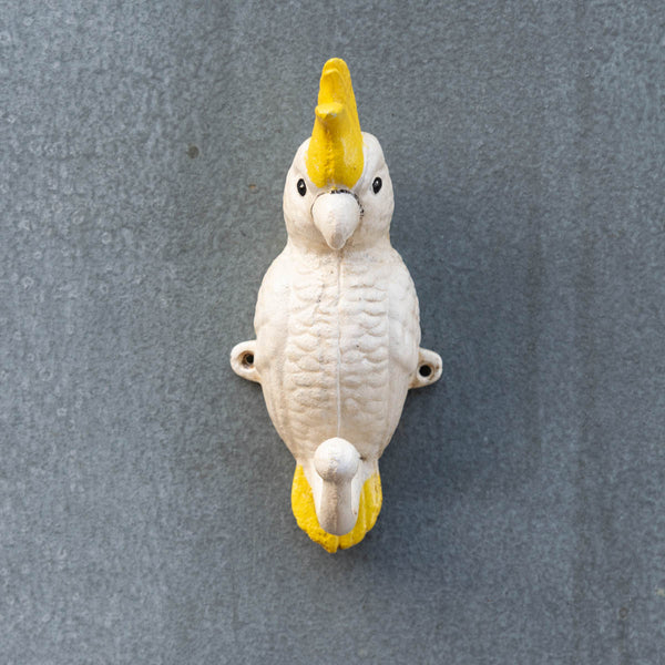This Cockatoo Hook in Cast Iron makes us smile. Hang it as a single hook or have fun mixing it with our Magpie and Kookaburra hooks.