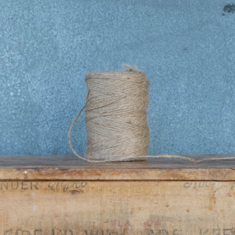 Jute Twine, 2 mm thick, tightly bound 3 ply, and 220 m spool. Light weight, but strong, suitable for multiple uses in the garden from marking out straight lines, and supporting plants, to training branches.