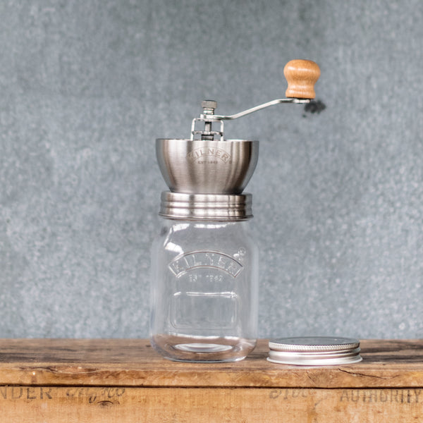 Use the Kilner Coffee Grinder Set to grind your coffee beans to a coarse grain and store your ground coffee. The Kilner Coffee Grinder Set uses a traditional hand grinding method, perfect for all grades of coffee beans.