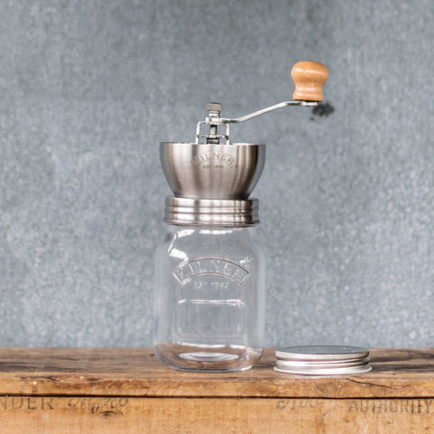 Use the Kilner Coffee Grinder Set to grind your coffee beans to a coarse grain and store your ground coffee. The Kilner Coffee Grinder Set uses a traditional hand grinding method, perfect for all grades of coffee beans.