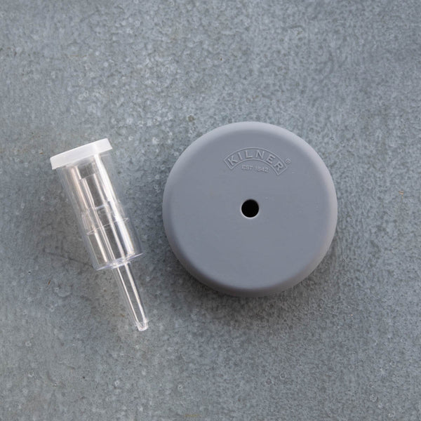 Kilner Silicone Fermentation Lid and Air Lock Set is an anaerobic lid designed for use with Kilner 3 litre clip top jars. Set includes 1 x Kilner Silicone Lid, and 1 x Air Lock. Hand wash air lock. 