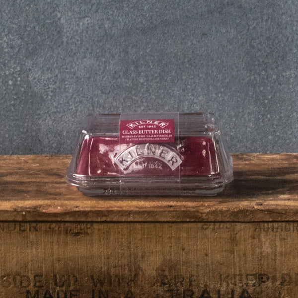 Use our Kilner glass butter dish to store butter on the kitchen bench in winter and in the fridge in summer, and for serving butter at the dining table.