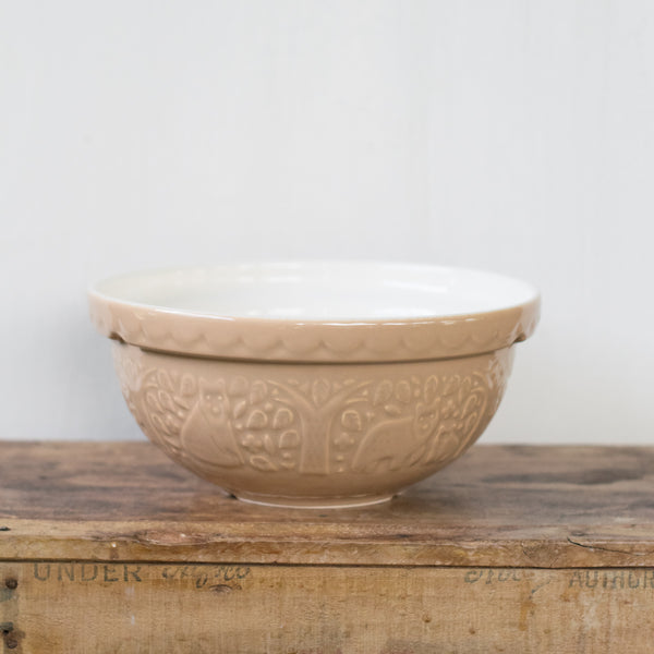 Enjoy the tradition of using a Mason Cash ceramic mixing bowl, with an In the Forest woodland bear pattern, cane colour exterior, and cream interior.