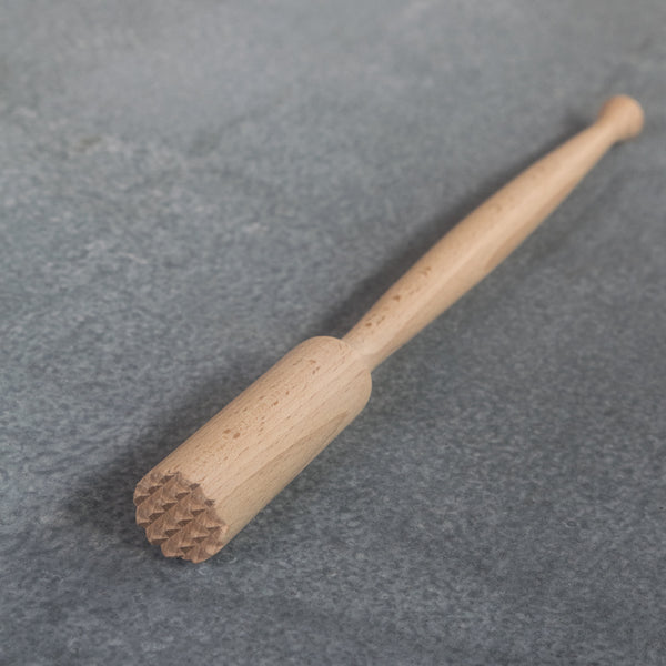 Use our timber muddler as a packing stick when making homemade sauerkraut or kimchi, or its traditional use for mixing cocktails. Features a turned handle and shaped working surface for gripping and applying pressure.
