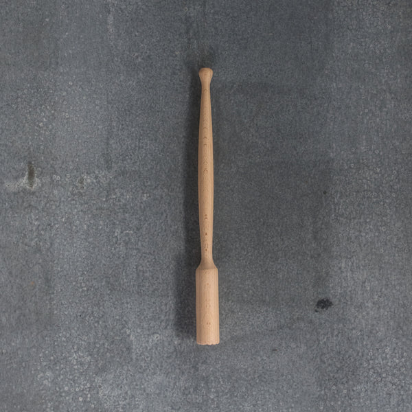 Use our timber muddler as a packing stick when making homemade sauerkraut or kimchi, or its traditional use for mixing cocktails. Features a turned handle and shaped working surface for gripping and applying pressure.