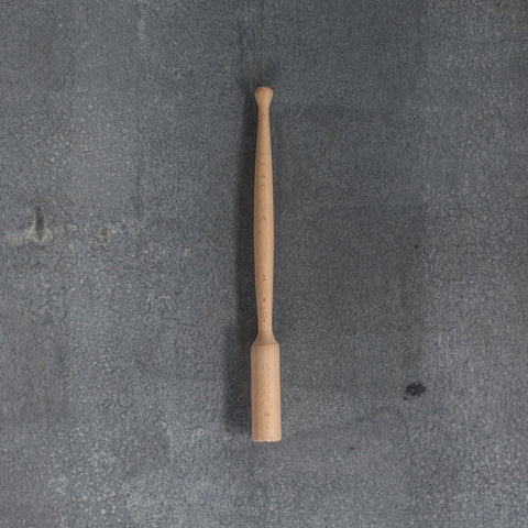 Use our timber muddler as a packing stick when making homemade sauerkraut or kimchi, or its traditional use for mixing cocktails. Features a turned handle and shaped working surface for gripping and applying pressure.