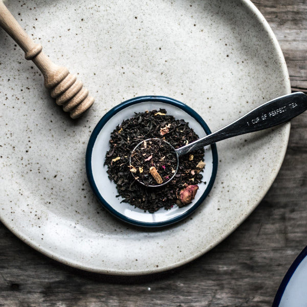 Punjabi Chai is a beautifully spiced tea, drunk milky and sweet. Strong cinnamon, clove and citrus flavours. 