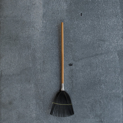 Fly swat made by Redecker from high quality sustainable oiled beechwood and wire. For those who can't stand flies, but don't like fly spray either. The swat is an easy, environmentally friendly way of controlling nuisance flies. 