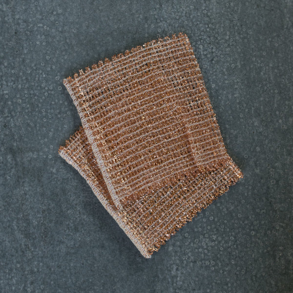 The Redecker copper cloth cleans extra thoroughly and gently. Copper is a soft metal, which does not scratch. Perfect for cleaning Falcon enamelware, pots, pans, sink, stove, glass, and high grade steel. 