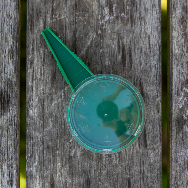 Use the Seed Sower for targeted sowing of small seeds. Adjustable aperture for different sized seeds. Simple and easy to use mini seeder. 