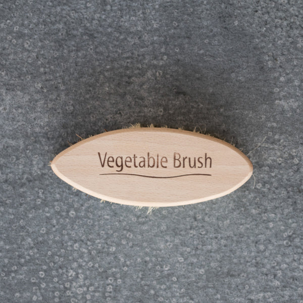 Scrub the loose soil away from homegrown vegetables with the Redecker natural bristle oval vegetable brush. The timber handle fits comfortably into your palm and the natural bristles clean thoroughly and gently.